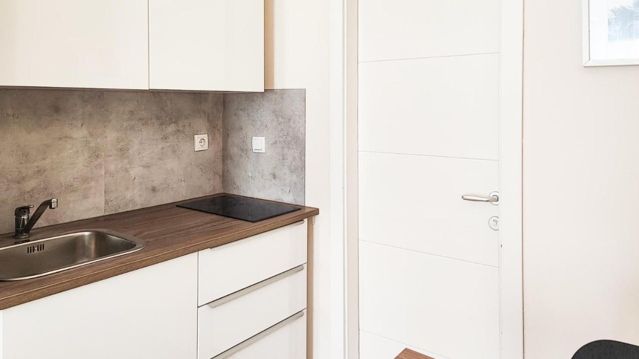 Filinhome Papa Studio 1 Novi Sad Eksteriør bilde